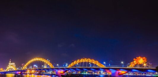 Top 13 công trình kiến trúc nổi tiếng ở Việt Nam