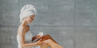 Bỏ qua bước dưỡng ẩm sau khi tắm