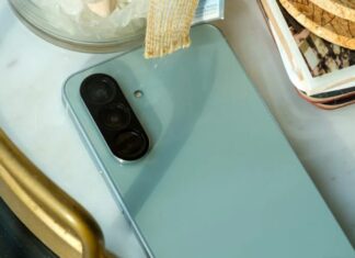 Camera phẳng của điện thoại Galaxy A56 (Ảnh: Internet)