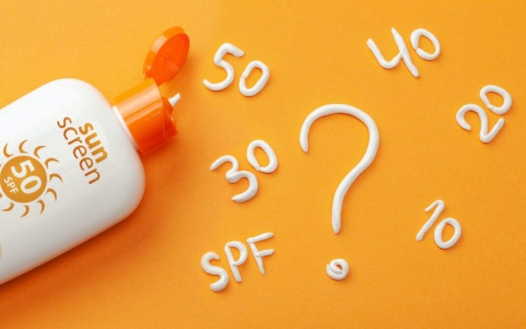 SPF là viết tắt của cụm từ Sun Protection Factor (chỉ số chống nắng), thể hiện khả năng bảo vệ da khỏi tia UVB SPF là viết tắt của cụm từ Sun Protection Factor (chỉ số chống nắng), thể hiện khả năng bảo vệ da khỏi tia UVB