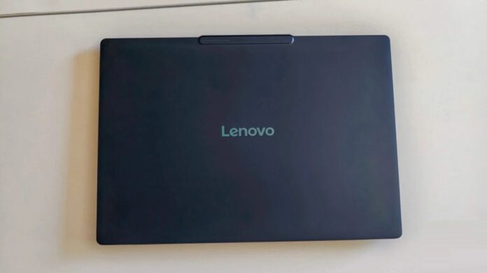 Laptop Lenovo Yoga Slim 7x Gen 11 (Ảnh: Internet)