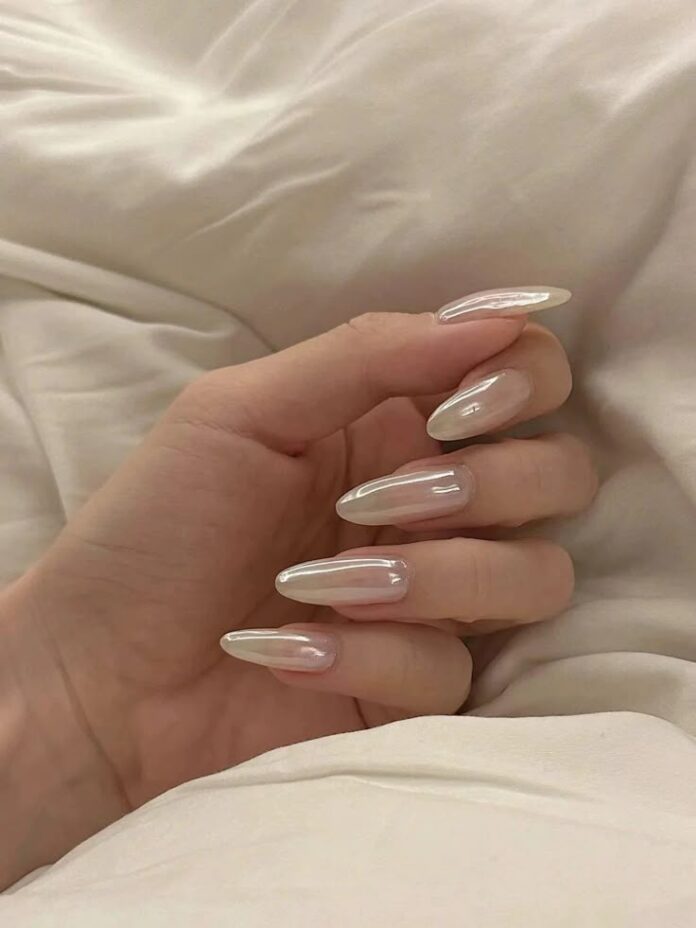 Nail tráng gương