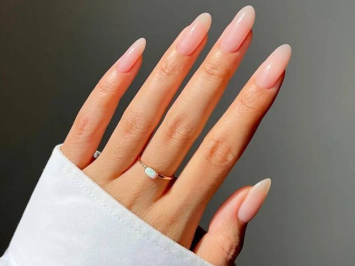 French Manicure