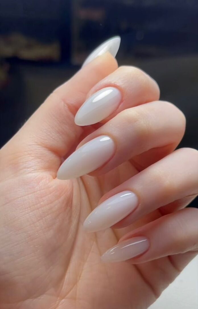 Nail sữa dừa