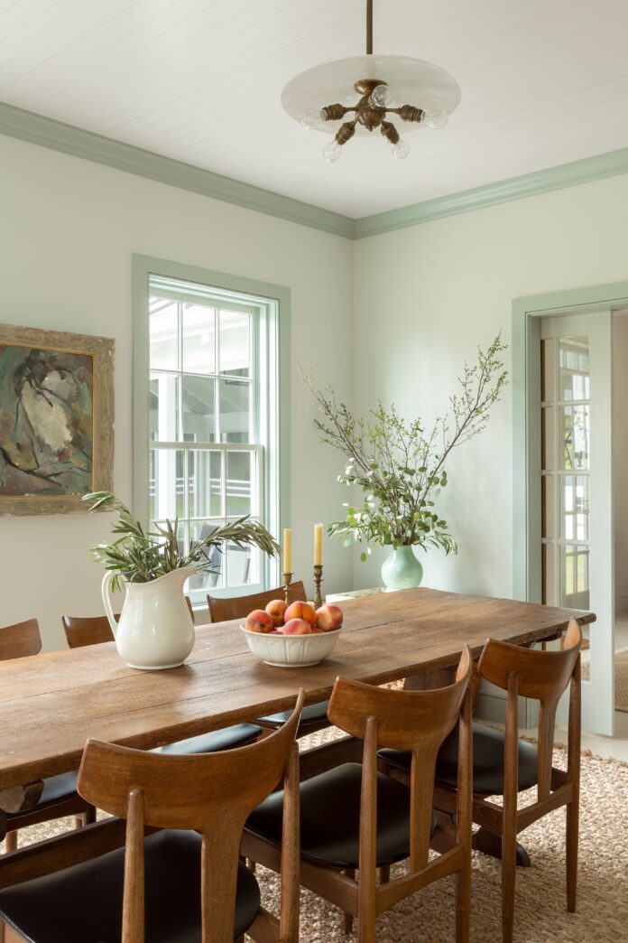 Phòng khách màu xanh