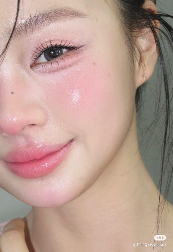 Đừng bỏ lỡ kiểu Pink Pastel Makeup - mang vẻ trong veo ngọt ngào makeup makeup tone hồng pink pastel makeup trang điểm tone hồng xu hướng làm đẹp xu hướng makeup xu hướng trang điểm