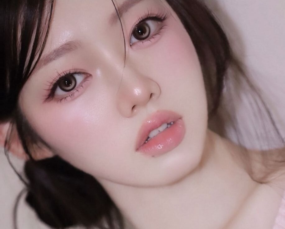 pink-pastel-makeup