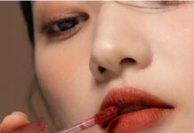 Sử dụng son tint làm lớp nền