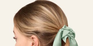 Tóc đuôi ngựa kết hợp khăn quàng cổ