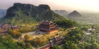 Top 10 ngôi chùa nổi tiếng ở Việt Nam