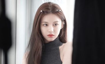 thông tin về nhân vật của Go Yoon-jung vẫn được giữ kín
