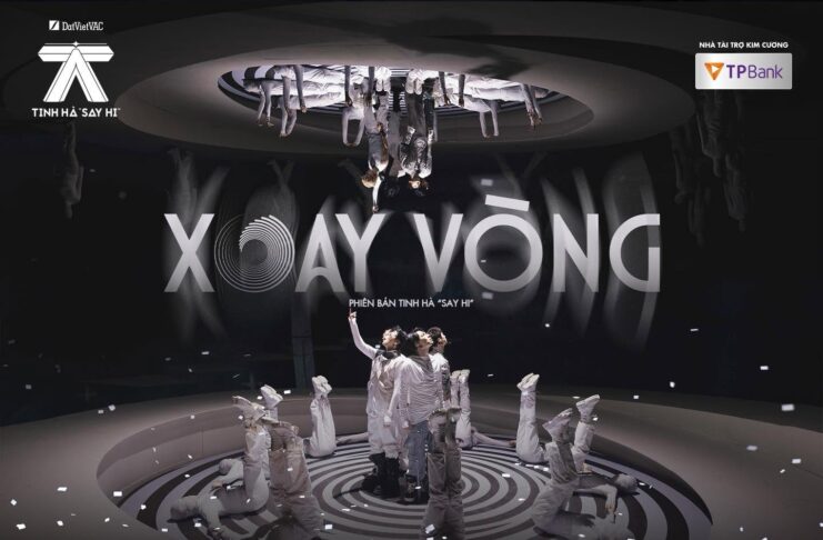 Sân khấu tiết mục Xoay Vòng. Nguồn: internet
