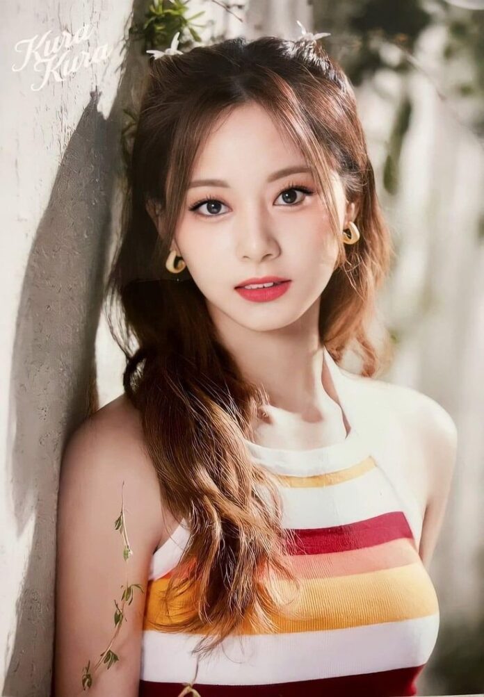 JYP Entertainment đã nhanh chóng đưa ra phản hồi với truyền thông. Đại diện công ty cho biết: "TWICE hiện đang thảo luận về việc gia hạn hợp đồng