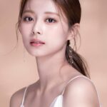 truyền thông Hàn Quốc đồng loạt đưa tin Tzuyu đã quyết định không tiếp tục gia hạn hợp đồng độc quyền với JYP Entertainment