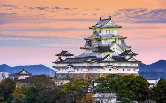 Lâu đài Himeji. Nguồn: Internet Lâu đài Himeji. Nguồn: Internet